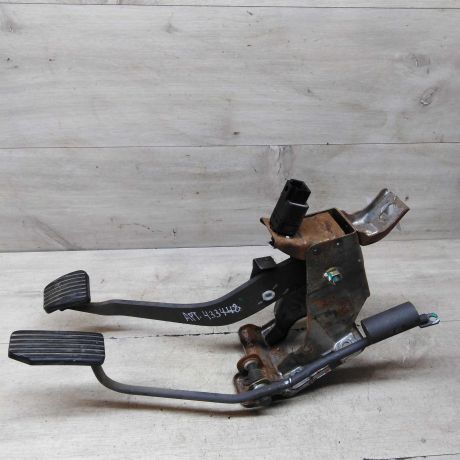 pedalnyi-uzel-chevrolet-aveo-t250-art-66995-big-1