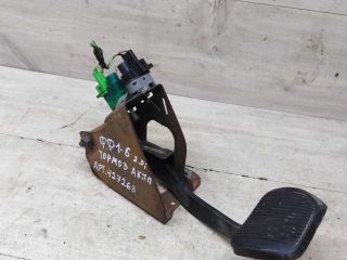 pedal-tormoza-ford-focus-1-akpp-art-67050