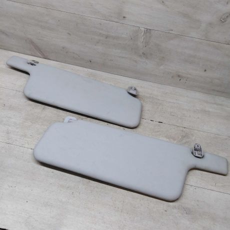 kozyrek-solncezashhitnyi-chery-amulet-art-70793-big-3