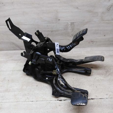 pedalnyi-uzel-chery-amulet-16i-art-70906-big-0