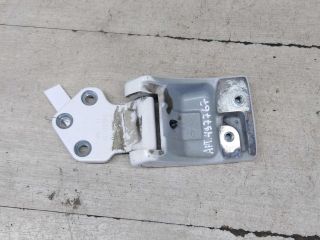 petlia-dveri-zadnei-pravoi-raspasnoi-verxniaia-volkswagen-transporter-t5-art-71094