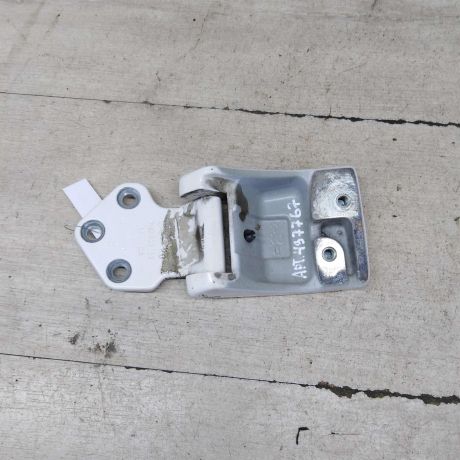 petlia-dveri-zadnei-pravoi-raspasnoi-verxniaia-volkswagen-transporter-t5-art-71094-big-0