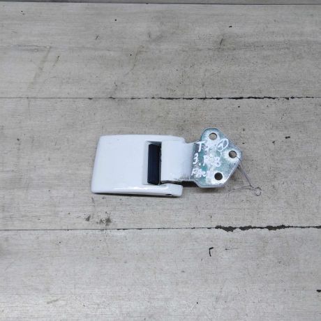 petlia-dveri-zadnei-pravoi-raspasnoi-verxniaia-volkswagen-transporter-t5-art-71094-big-1