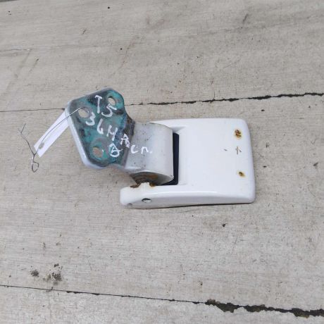 petlia-dveri-zadnei-levoi-raspasnoi-nizniaia-volkswagen-transporter-t5-art-71112-big-3