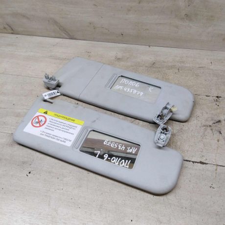 kozyrek-solncezashhitnyi-volkswagen-polo-v-sedan-art-71216-big-0