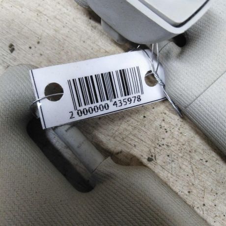 kozyrek-solncezashhitnyi-volkswagen-polo-v-sedan-art-71216-big-3