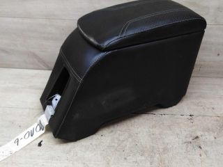 podlokotnik-volkswagen-polo-v-sedan-art-71217