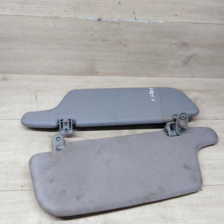 kozyrek-solncezashhitnyi-hyundai-accent-ii-art-73120-big-0