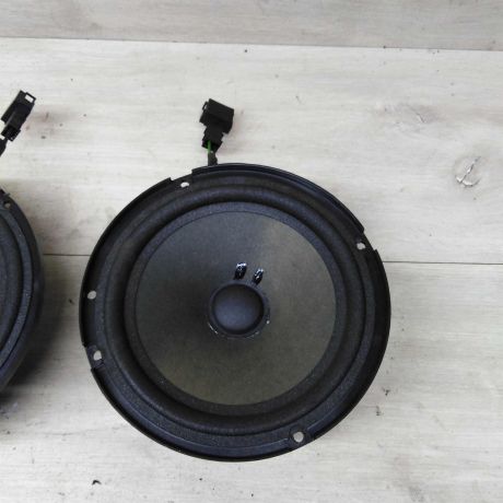 dinamik-akusticeskii-audi-a6-c6-art-73218-big-6