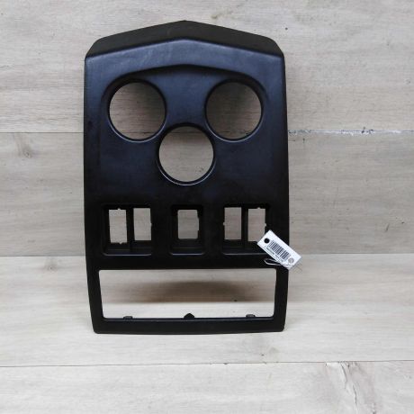 ramka-magnitoly-renault-logan-1-art-73615-big-0