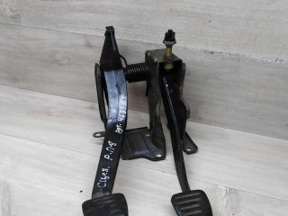 pedalnyi-uzel-renault-logan-i-art-74076