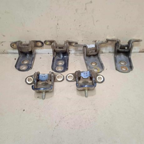 petlia-dveri-nissan-almera-classic-art-75100-big-0