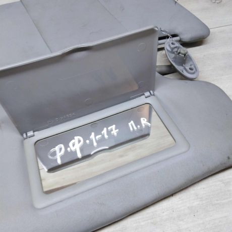 kozyrek-solncezashhitnyi-ford-focus-1-art-75301-big-2