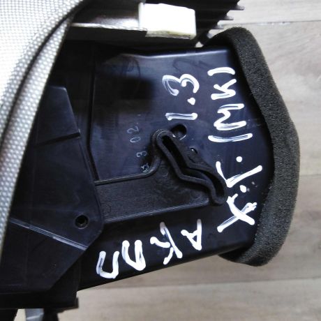 ramka-magnitoly-deflektor-centralnyi-hyundai-getz-art-76005-big-1