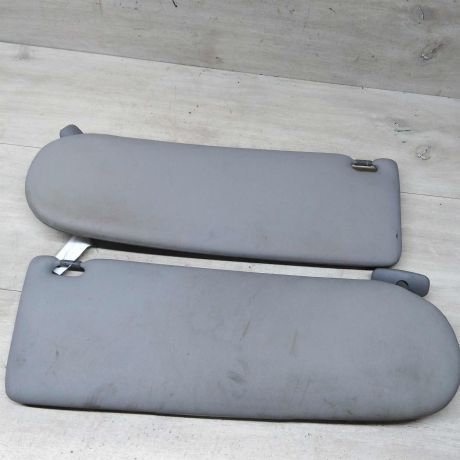 kozyrek-solncezashhitnyi-audi-100-c4-art-76187-big-0