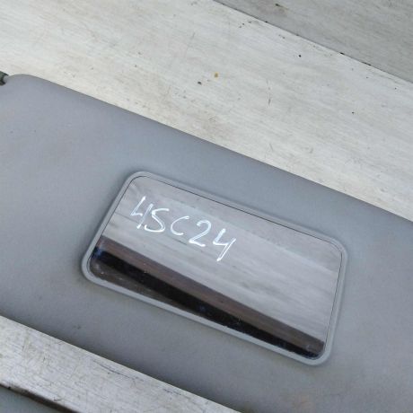 kozyrek-solncezashhitnyi-audi-100-c4-art-76187-big-2