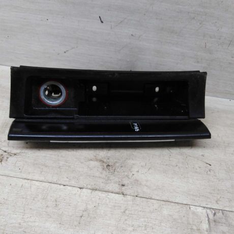 pepelnica-peredniaia-volkswagen-passat-b6-art-77238-big-1