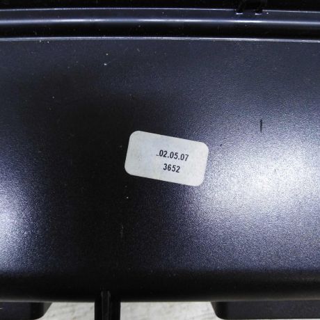 pepelnica-peredniaia-volkswagen-passat-b6-art-77238-big-5