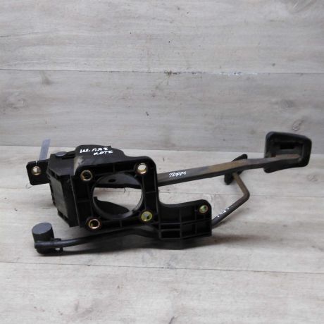pedalnyi-uzel-chevrolet-lacetti-xetcbek-art-77906-big-2