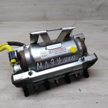 poduska-bezopasnosti-airbag-pravaia-v-torpedu-mitsubishi-lancer-9-art-78399-big-3