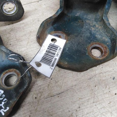 petlia-dveri-mazda-323-art-79379-big-2