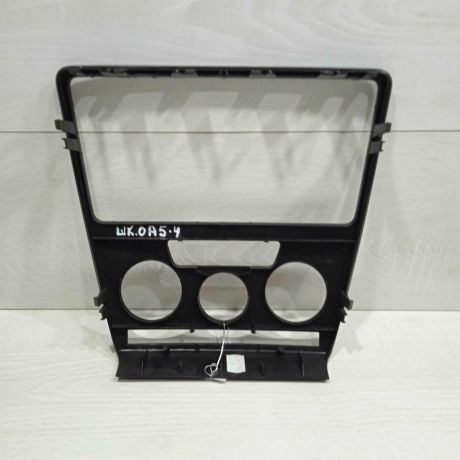 ramka-magnitoly-skoda-octavia-ii-a5-art-79651-big-4