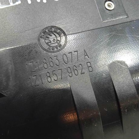 pepelnica-skoda-octavia-ii-a5-art-79910-big-4