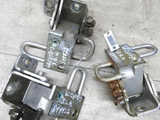 petlia-dveri-nizniaia-skoda-superb-i-volkswagen-passat-b5-volkswagen-passat-b5-gp-art-80070