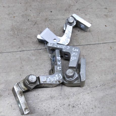 petlia-dveri-verxniaia-volkswagen-passat-b5-volkswagen-passat-b5-gp-skoda-superb-i-art-80121-big-0