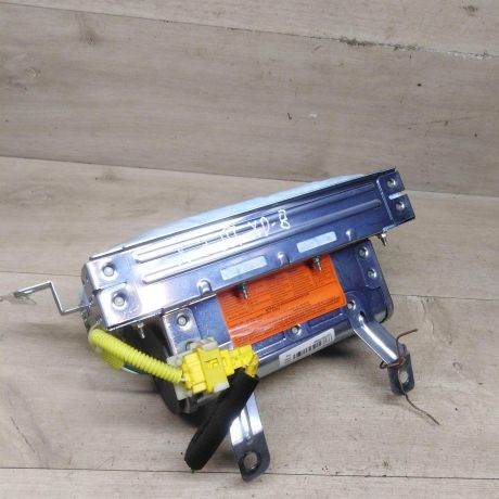 poduska-bezopasnosti-airbag-pravaia-v-torpedu-hyundai-elantra-iii-xd-sedan-art-80288-big-3