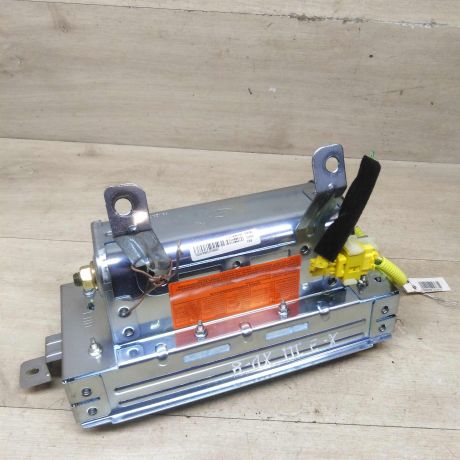 poduska-bezopasnosti-airbag-pravaia-v-torpedu-hyundai-elantra-iii-xd-sedan-art-80288-big-4