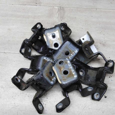 petlia-dveri-mazda-cx-7-i-art-80643-big-0