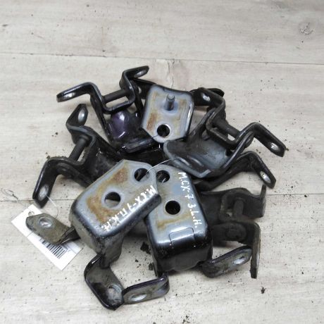 petlia-dveri-mazda-cx-7-i-art-80643-big-2