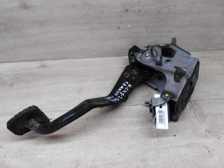 pedal-scepleniia-kia-ceed-ii-art-81605