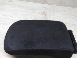 podlokotnik-mitsubishi-lancer-x-art-81628