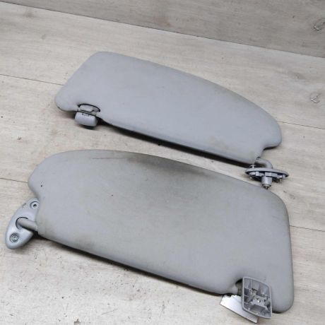 kozyrek-solncezashhitnyi-ford-focus-2-art-81907-big-0