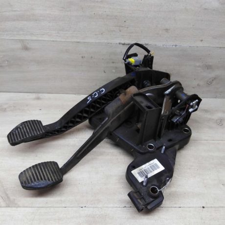pedalnyi-uzel-pedal-citroen-c5-i-restailing-art-82048-big-0