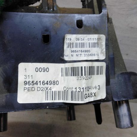 pedalnyi-uzel-pedal-citroen-c5-i-restailing-art-82048-big-4