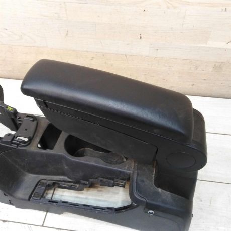 podlokotnik-ford-focus-3-art-82230-big-4