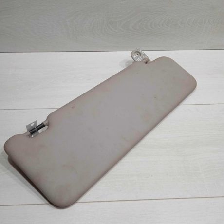 kozyrek-solncezashhitnyi-pravyi-renault-logan-ii-renault-sandero-ii-renault-art-82374-big-0