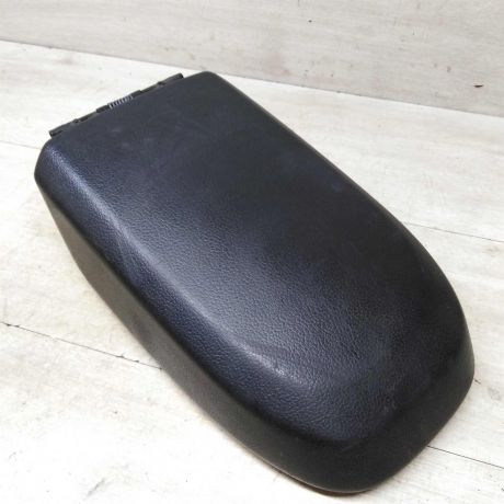 podlokotnik-ford-focus-2-art-82555-big-0