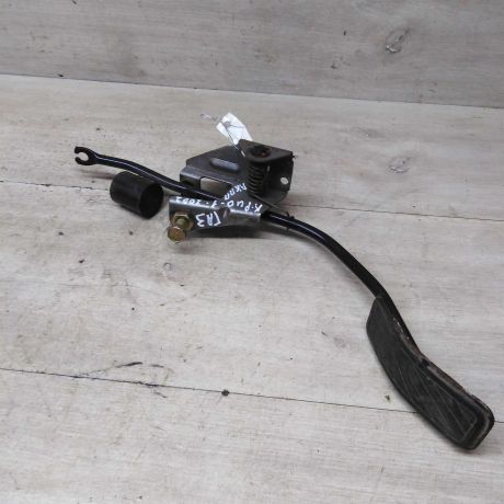 pedal-gaza-kia-rio-i-restailing-restailing-art-82827-big-0