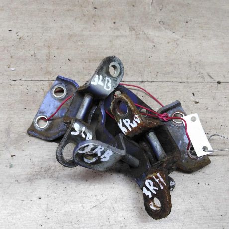 petlia-dveri-kia-rio-i-restailing-art-82919-big-1