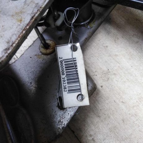 pedal-scepleniia-hyundai-sonata-4-ef-art-83525-big-1