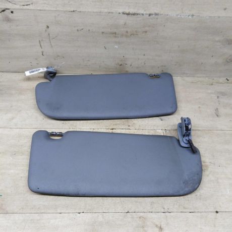 kozyrek-solncezashhitnyi-audi-a3-8l-art-83603-big-4