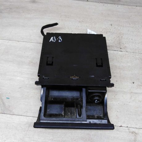 pepelnica-audi-a3-8l-art-83674-big-2
