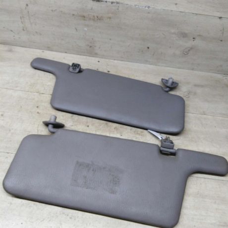 kozyrek-solncezashhitnyi-nissan-primera-p11-art-84099-big-2