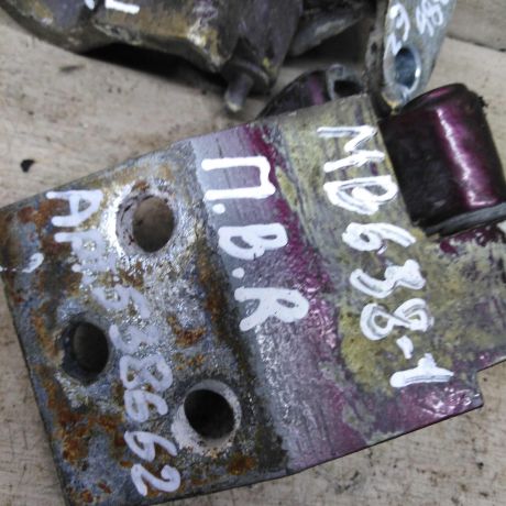 petlia-dveri-peredniaia-pravaia-mercedes-vito-w638-art-84107-big-2