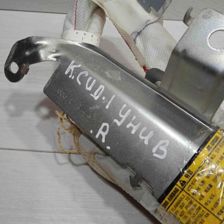 poduska-bezopasnosti-v-krysu-pravaia-kia-ceed-art-84291-big-1