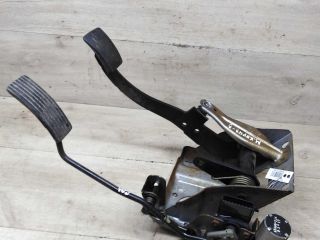 blok-pedalei-pedalnyi-uzel-mitsubishi-carisma-i-art-85156